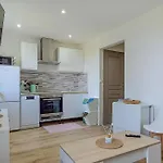 Le Chene Pommier بيت للعطل *